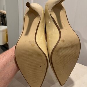 Banana Republic patent leather pumps